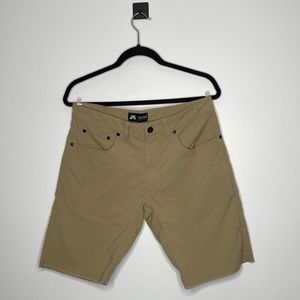 Nike SB Tan Shorts Size 34